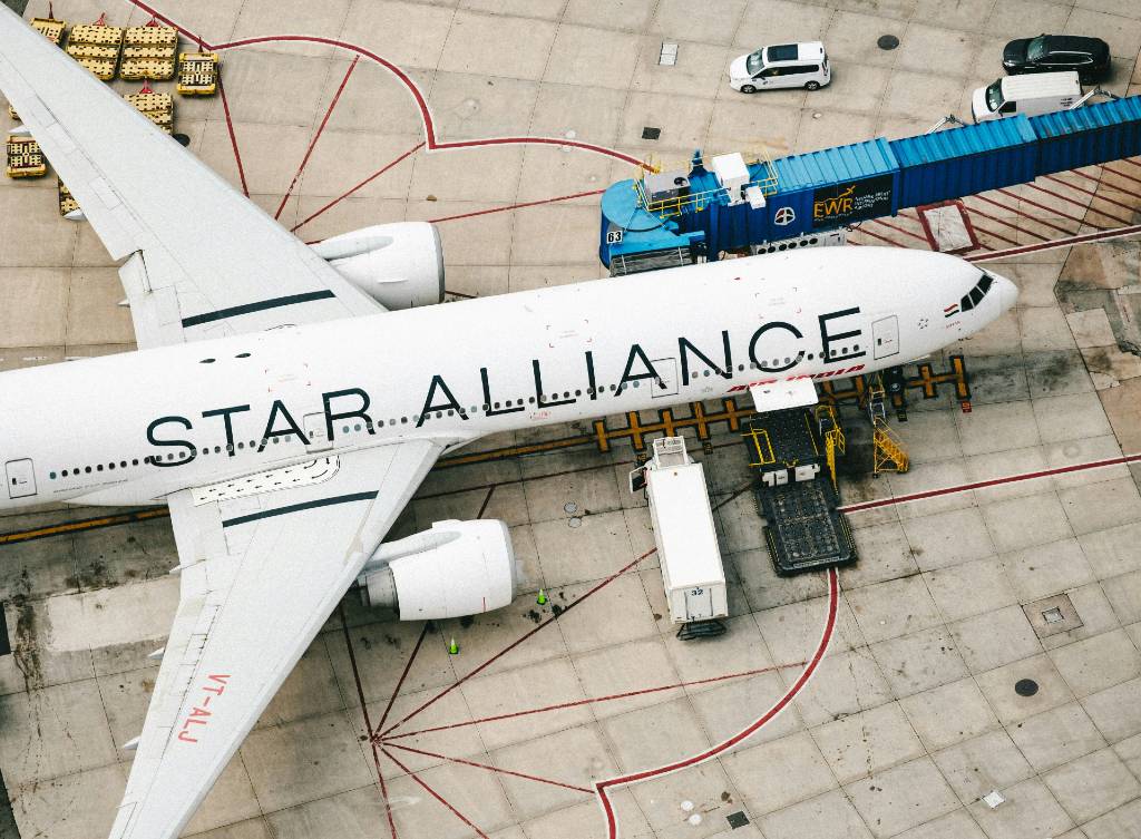 plane with Star Alliance livery