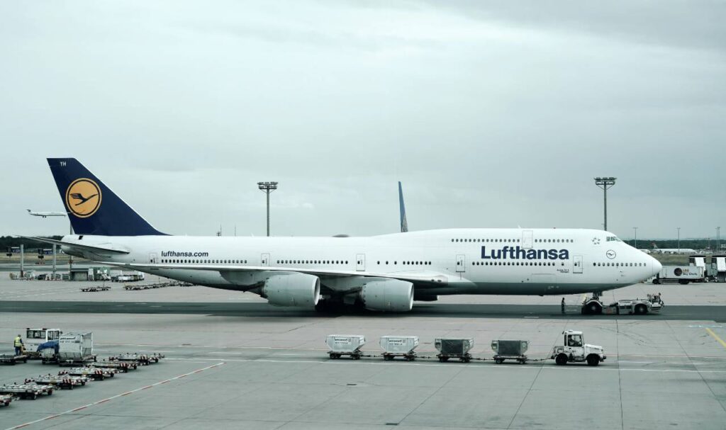 Lufthansa plane